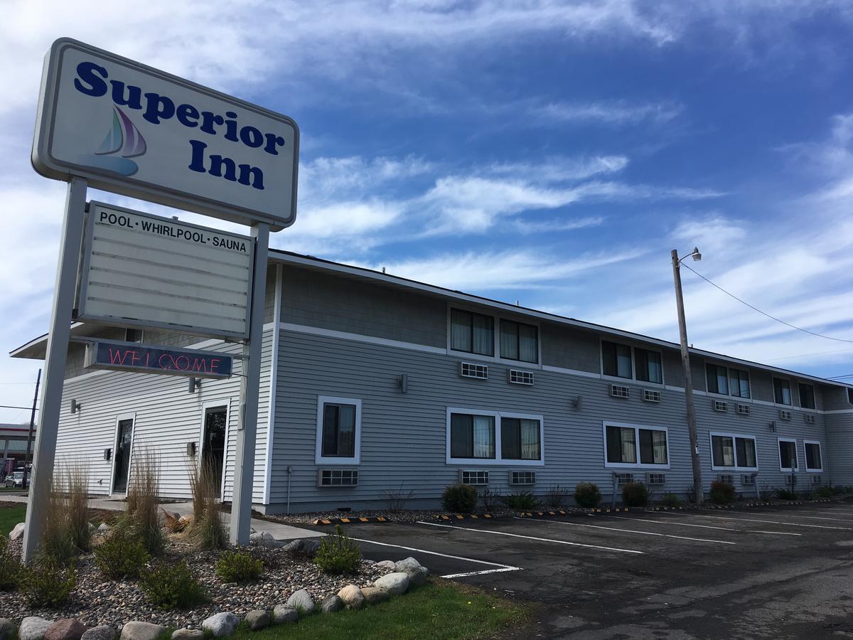 Superior Inn Dış mekan fotoğraf